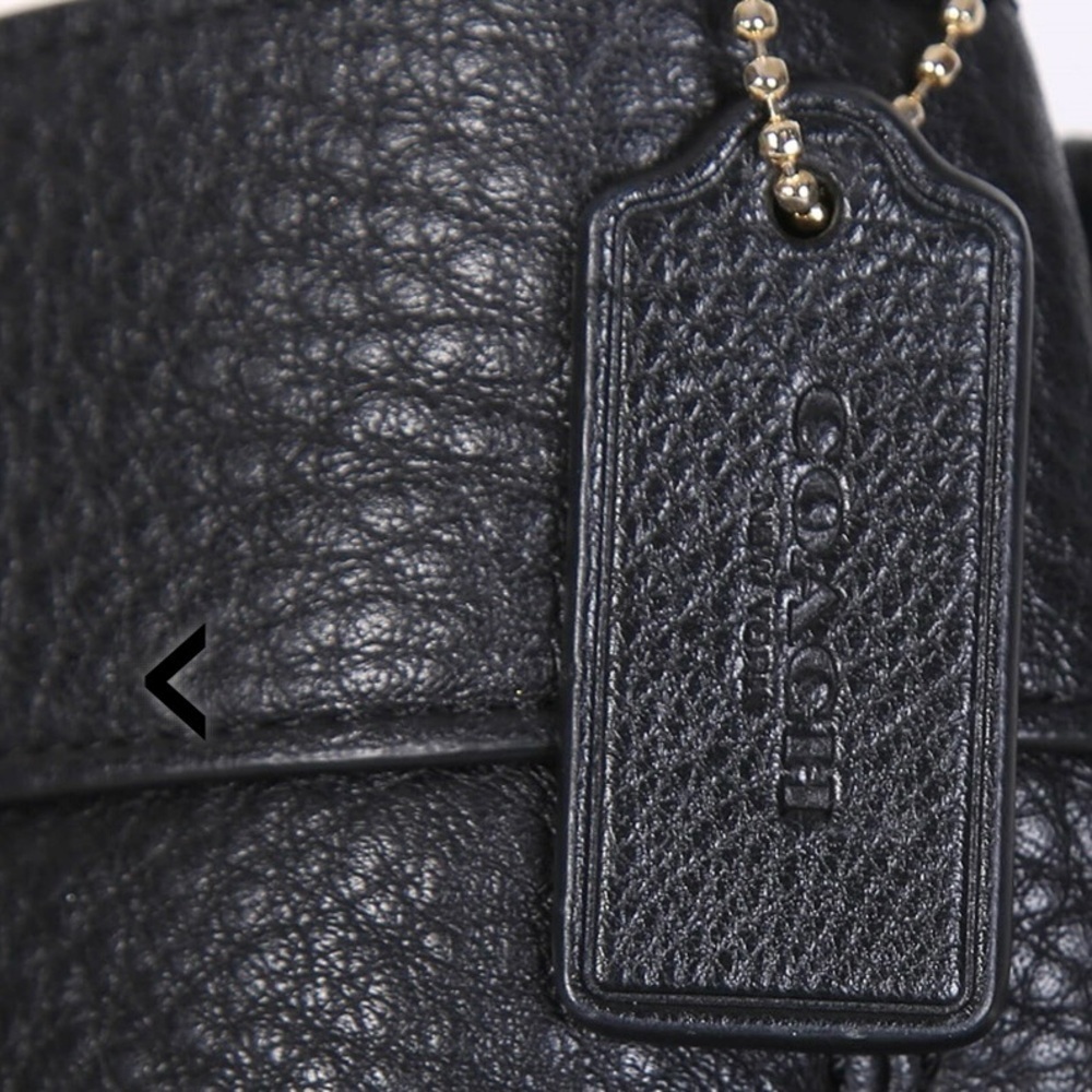 COACH Large Lexy Shoulder Bag Black with Gold Hardware - Picture 10 of 12